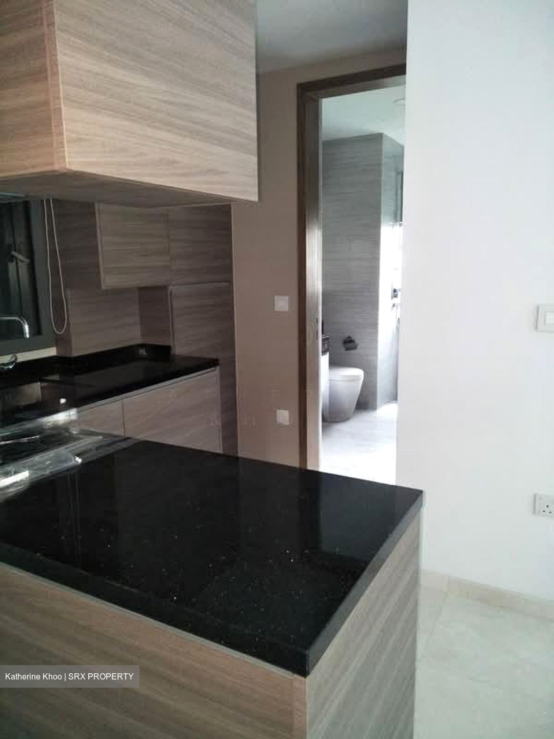 8 Saint Thomas (D9), Condominium #570117911